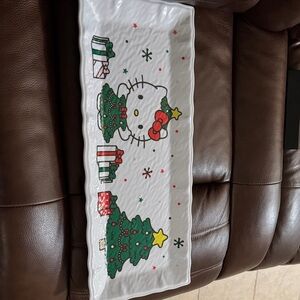 Hello Kitty Festive Tray - White, Red, and Green